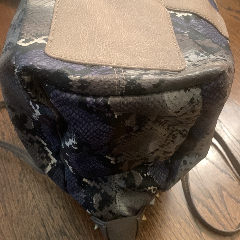 Rachel Roy Handbag - Picture 15 of 16